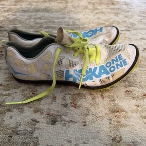 Hoka One One Rocket MD Womens 8.5 Athletic Track Running Shoes Spikes White